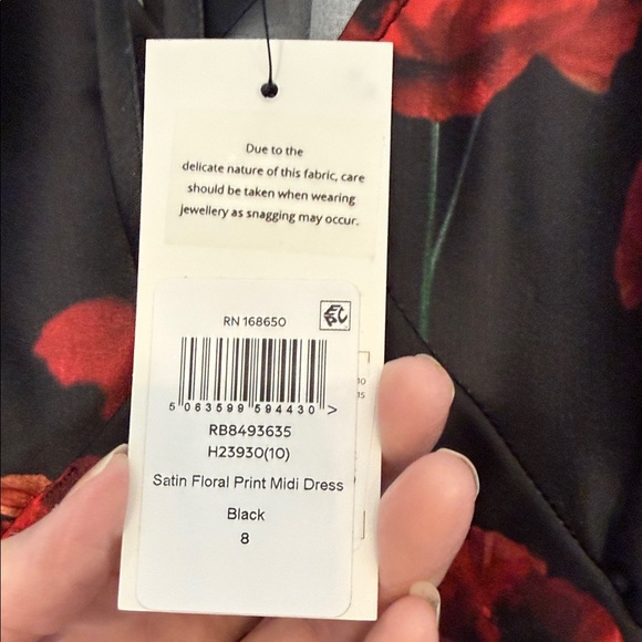 Friends Like These - Elegant Black Floral Midi Dress - Picture 3 of 10